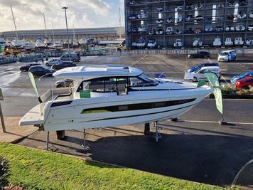 2023 Jeanneau NC 37