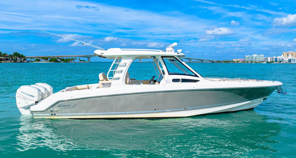 2019 Boston Whaler 35 REALM