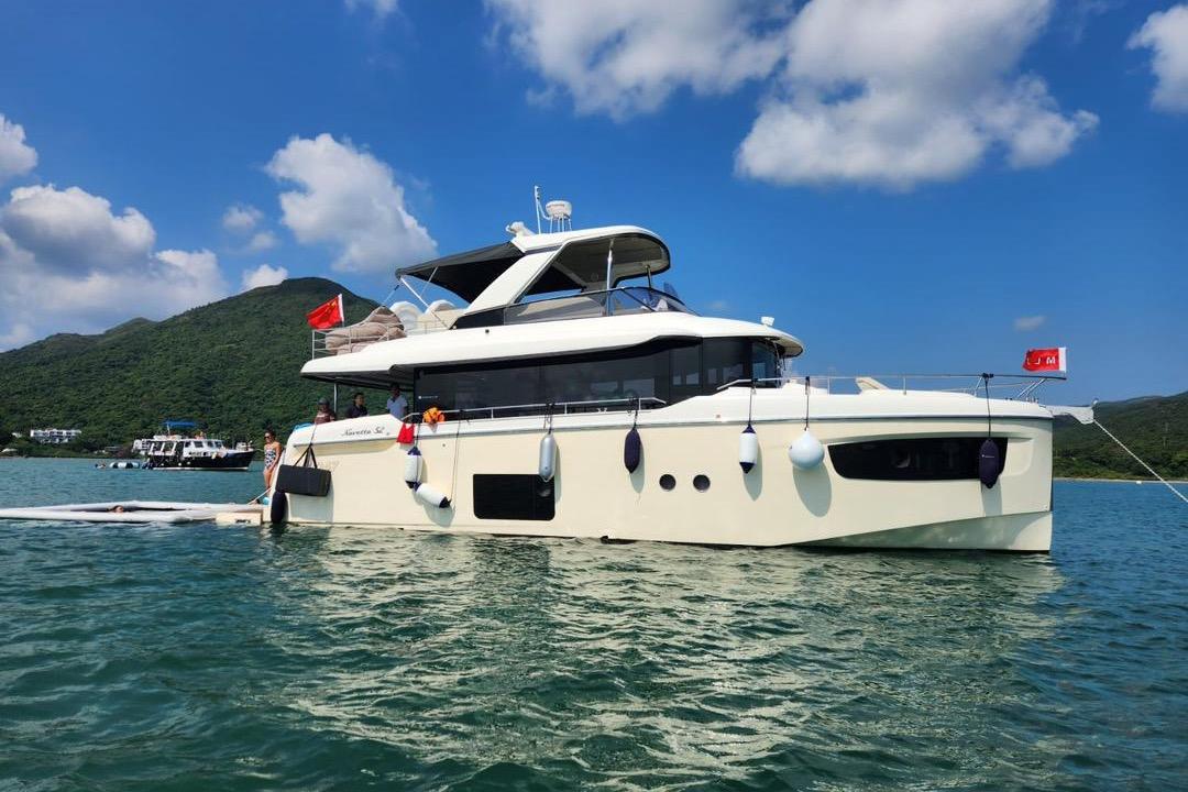 Absolute 52 Navetta