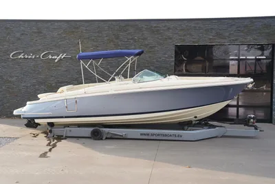 Chris-Craft Launch 28 GT