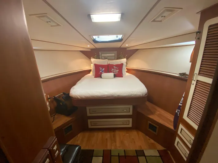 The Jolly Rogers Yacht Photos Pics 