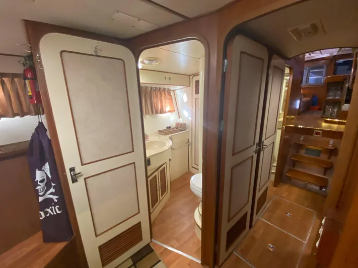 The Jolly Rogers Yacht Photos Pics 