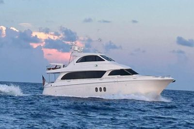 Yacht