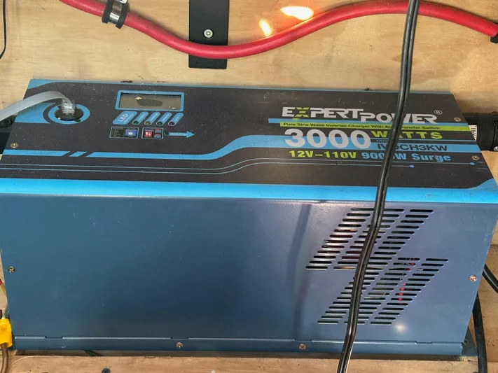  Yacht Photos Pics Power inverter on Custom MKI Pontoon Boat, 3000 watts, 12V-110V, 2022 model.