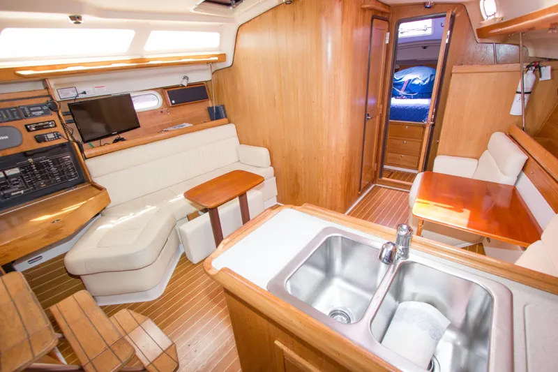 Exodus Yacht Photos Pics 