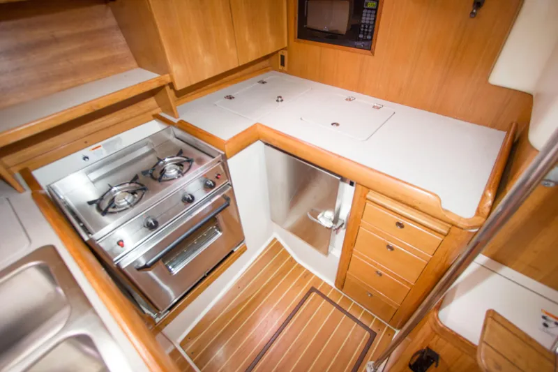 Exodus Yacht Photos Pics 