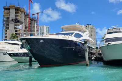 Sunseeker 86 Yacht