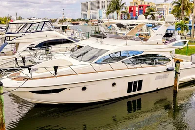 Azimut Fly 53