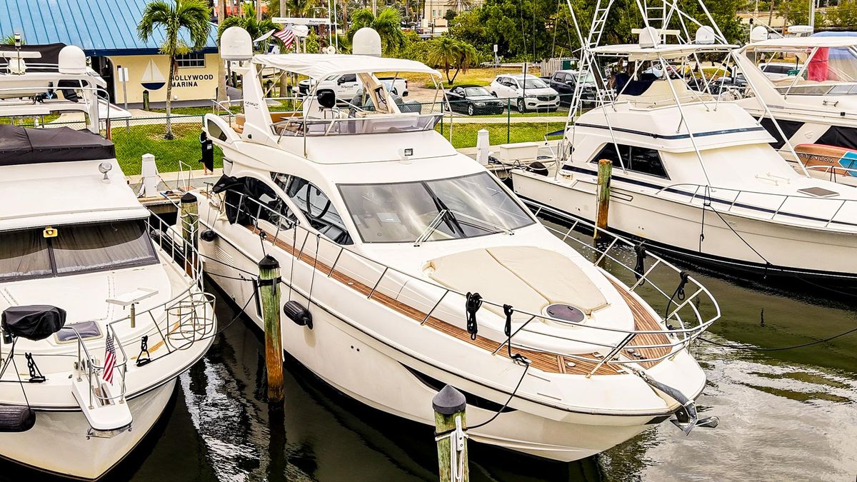 2012 Azimut 54 
