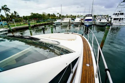 Azimut Fly 53