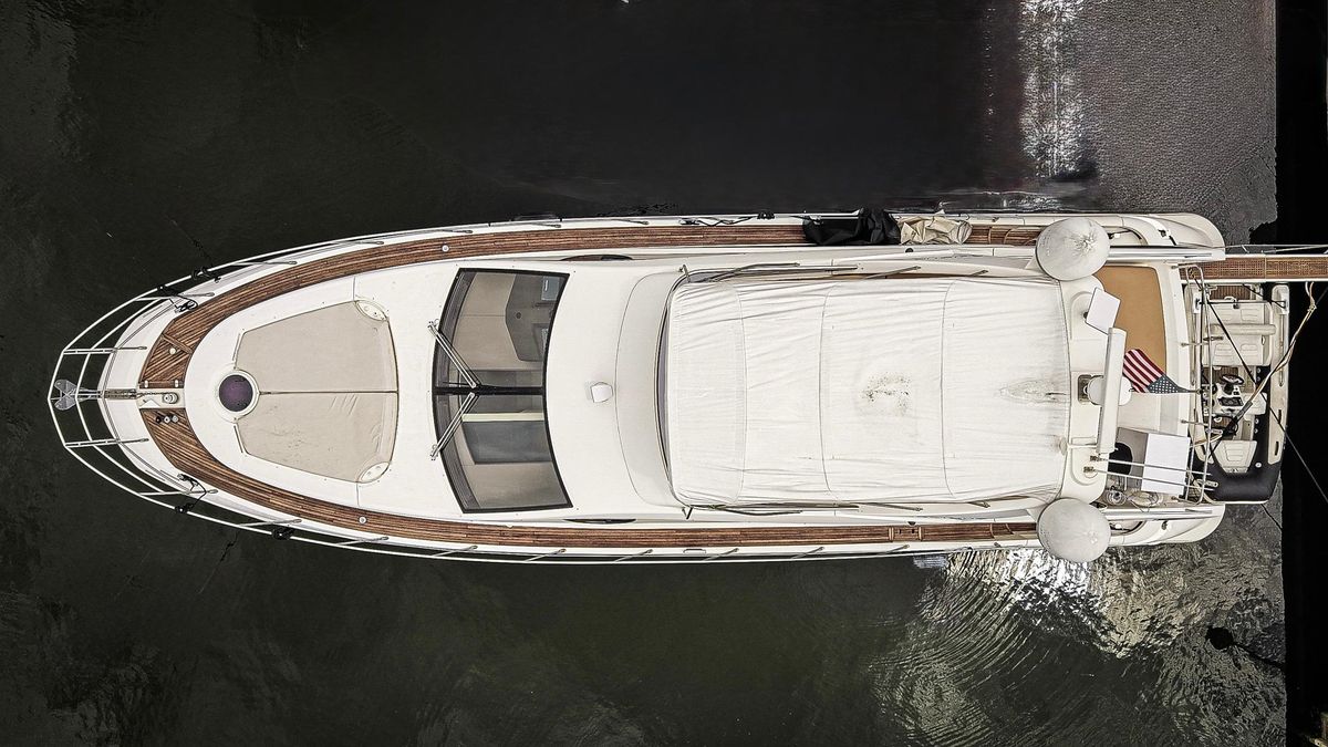 2012 Azimut 54 