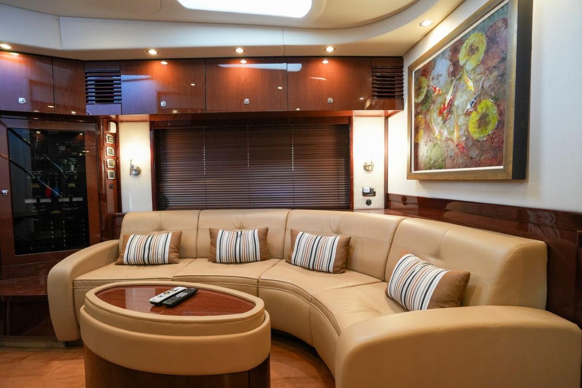 2013 Sea Ray 61 