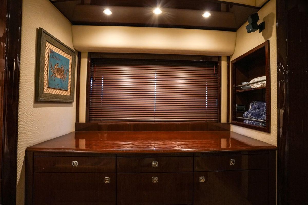 2013 Sea Ray 61 
