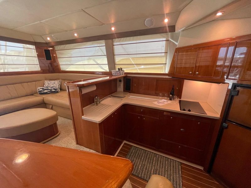 2005 Riviera 47 Open Flybridge