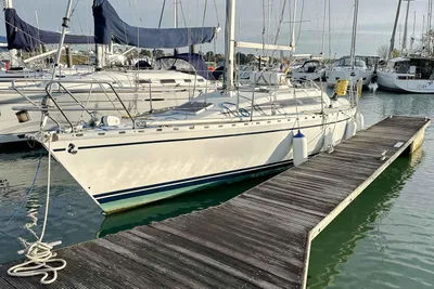 1985 Beneteau First 32.5