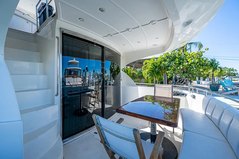 Ohana Yacht Photos Pics 