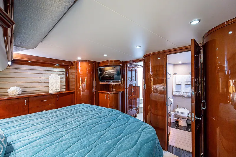 Ohana Yacht Photos Pics 