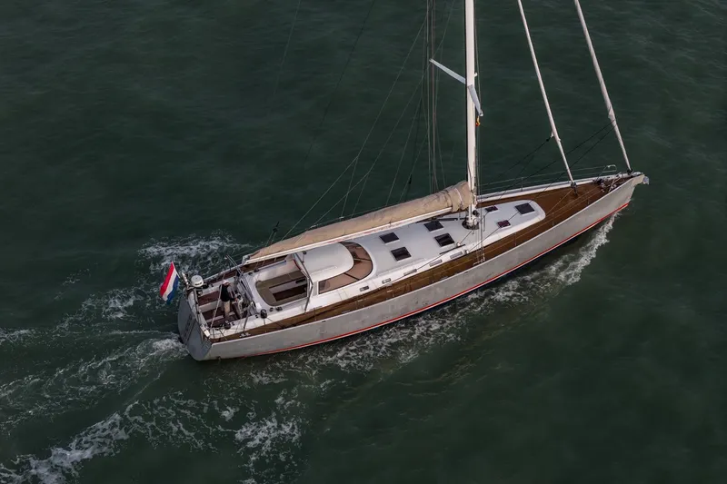 Red Rooster Yacht Photos Pics Sailing yacht Van De Stadt Stadtship 70, 2008 model, cruising on open water.
