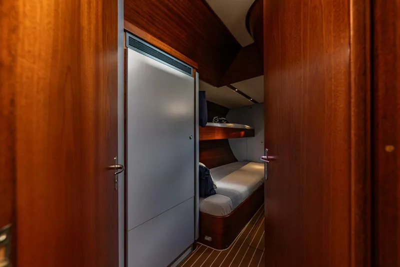 Red Rooster Yacht Photos Pics Luxurious wooden interior of 2008 Van De Stadt Stadtship 70 yacht cabin.