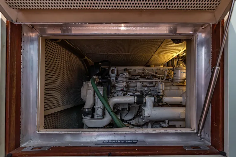 Red Rooster Yacht Photos Pics Engine compartment of 2008 Van De Stadt Stadtship 70 yacht, featuring Perkins engine.