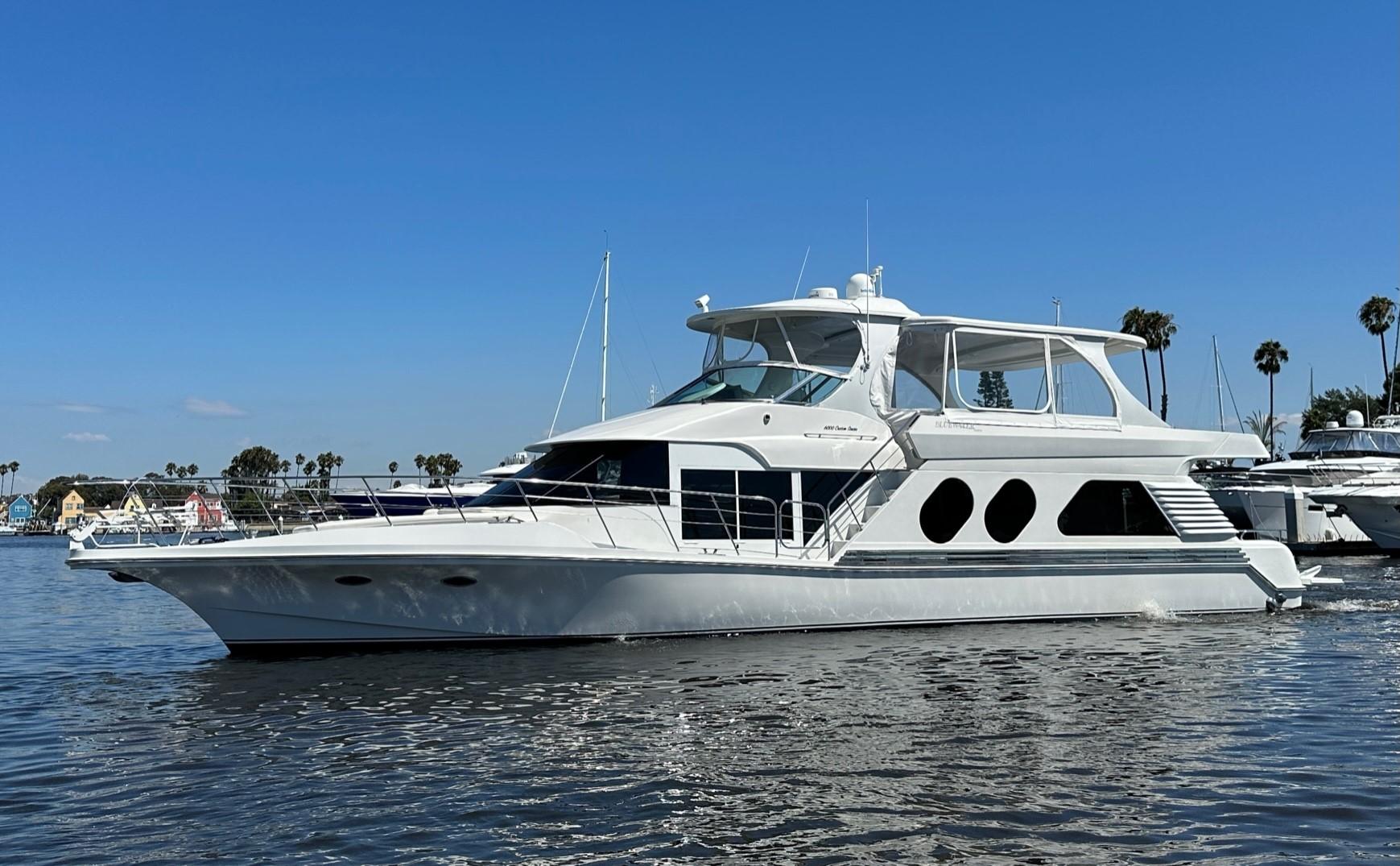 2003 Bluewater Yachts Custom 6000