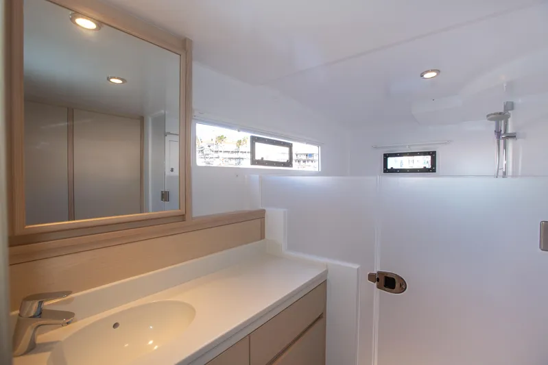 Ohana 8 Yacht Photos Pics Modern bathroom interior in 2020 Balance 526 yacht, featuring sleek design and ample lighting.