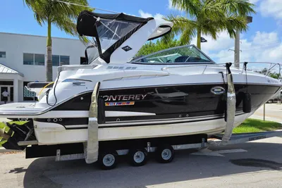 Monterey 295 Sport Yacht