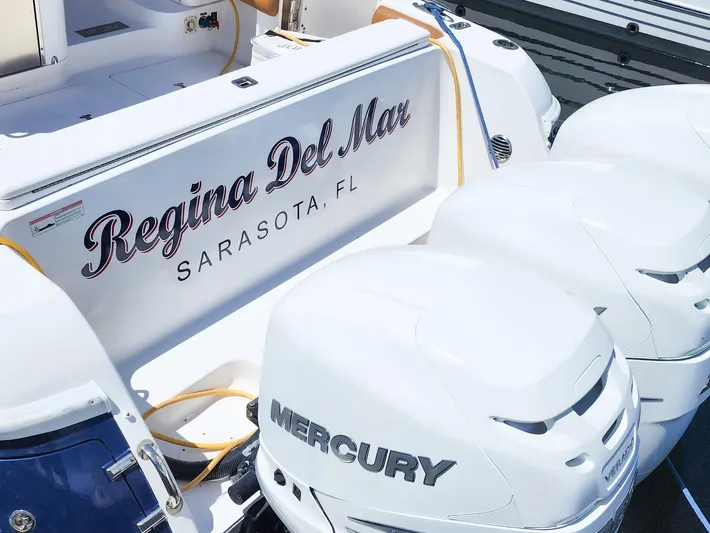 Regina Del Mar Yacht Photos Pics 