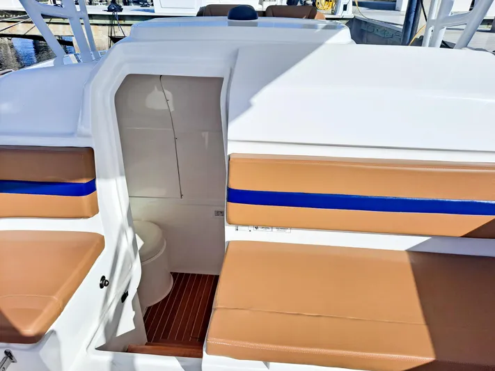 Regina Del Mar Yacht Photos Pics 