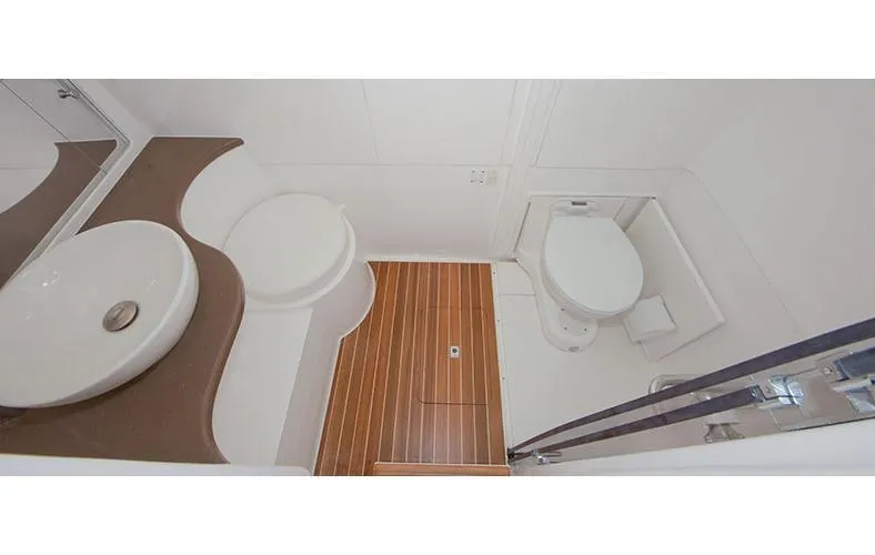 Regina Del Mar Yacht Photos Pics 