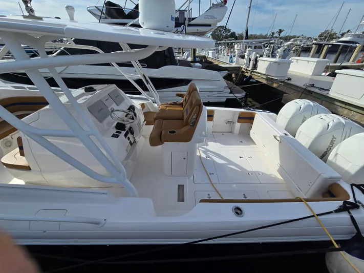 Regina Del Mar Yacht Photos Pics 