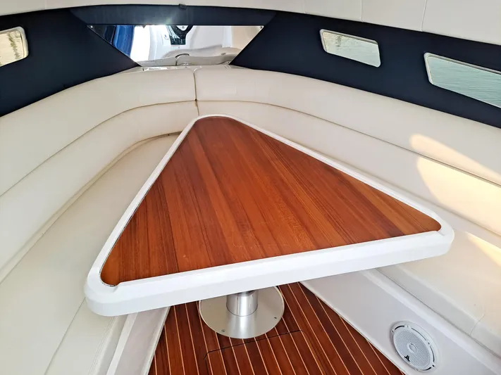 Regina Del Mar Yacht Photos Pics 