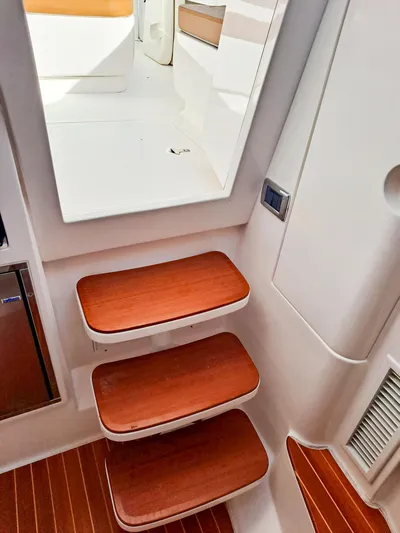 Regina Del Mar Yacht Photos Pics 