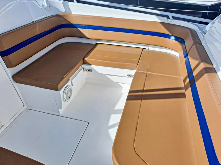 Regina Del Mar Yacht Photos Pics 