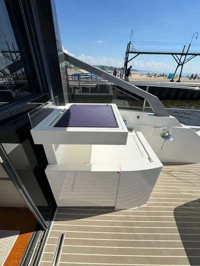 Motley Crew Yacht Photos Pics 