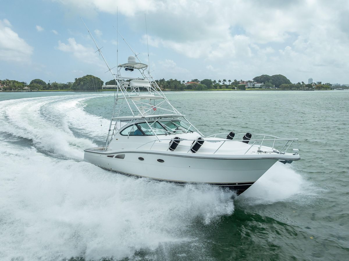 2006 Tiara Yachts 42 