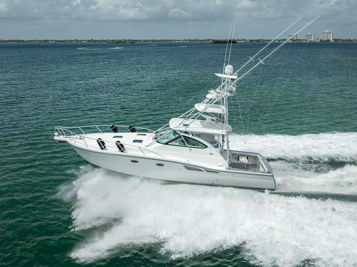 2006 Tiara Yachts 42 
