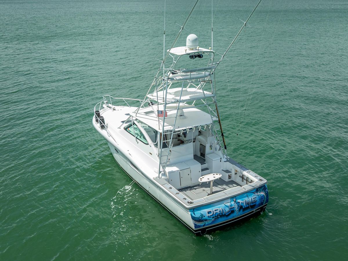 2006 Tiara Yachts 42 