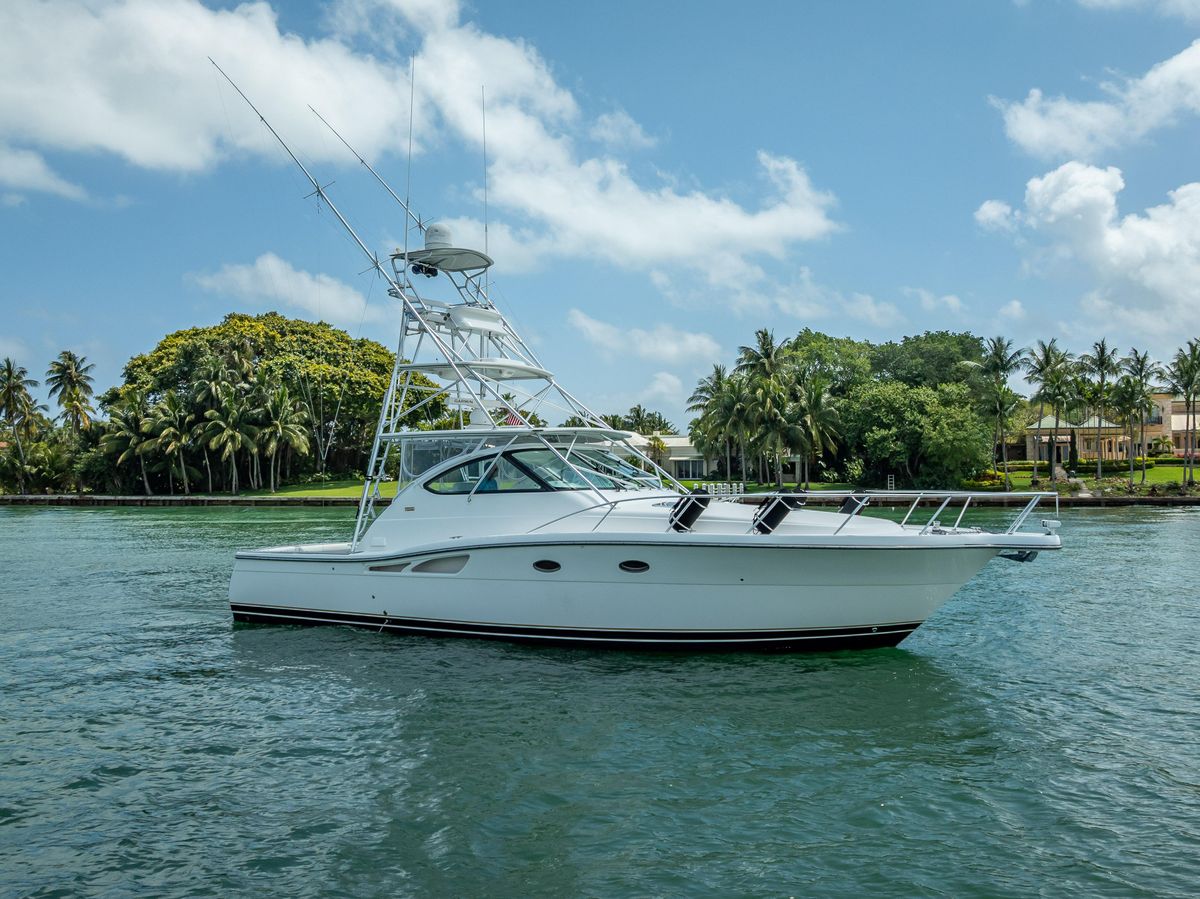 2006 Tiara Yachts 42 