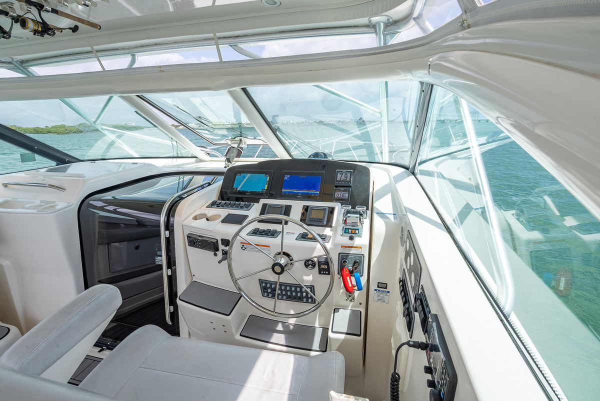2006 Tiara Yachts 42 