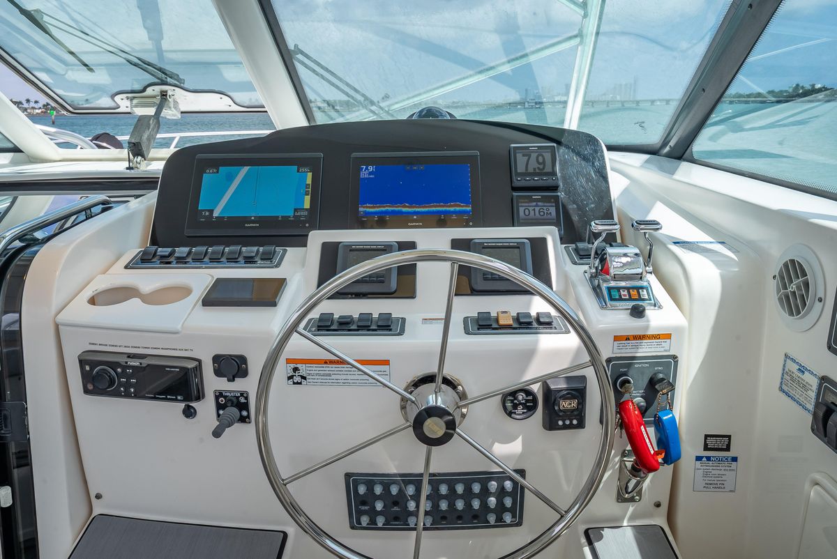 2006 Tiara Yachts 42 