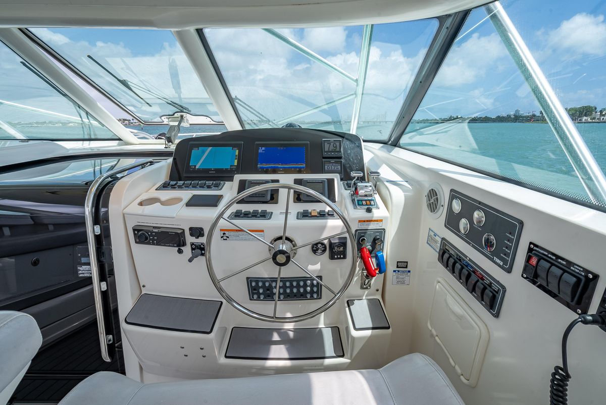 2006 Tiara Yachts 42 