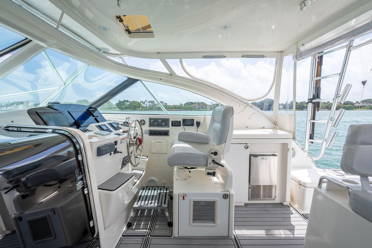 2006 Tiara Yachts 42 