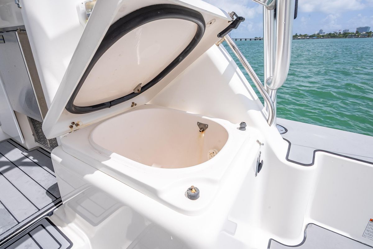 2006 Tiara Yachts 42 