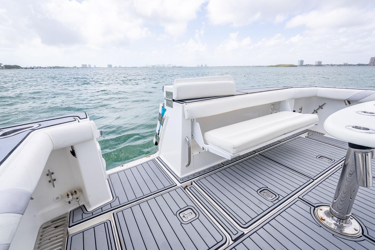 2006 Tiara Yachts 42 