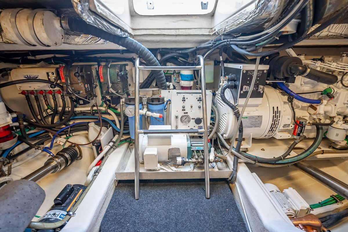 2006 Tiara Yachts 42 