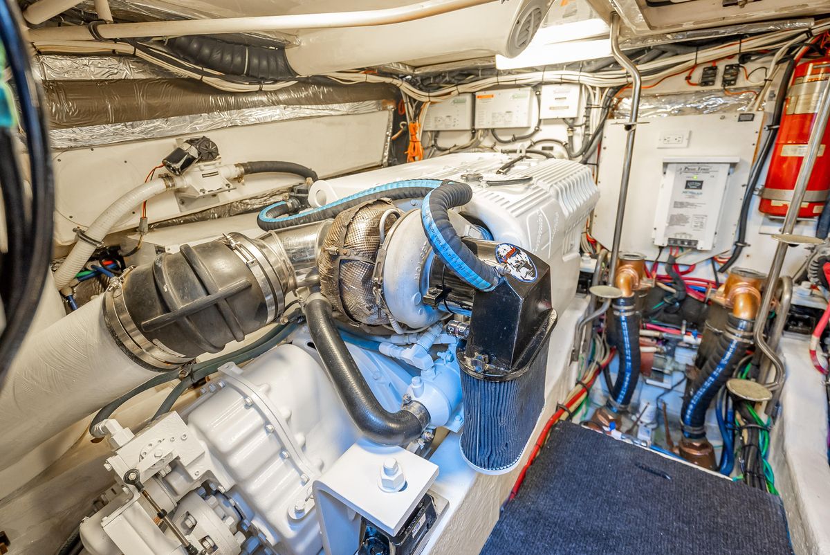 2006 Tiara Yachts 42 