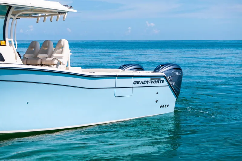 Knot For Long Yacht Photos Pics 2022 Grady-White 336 Canyon - Stern