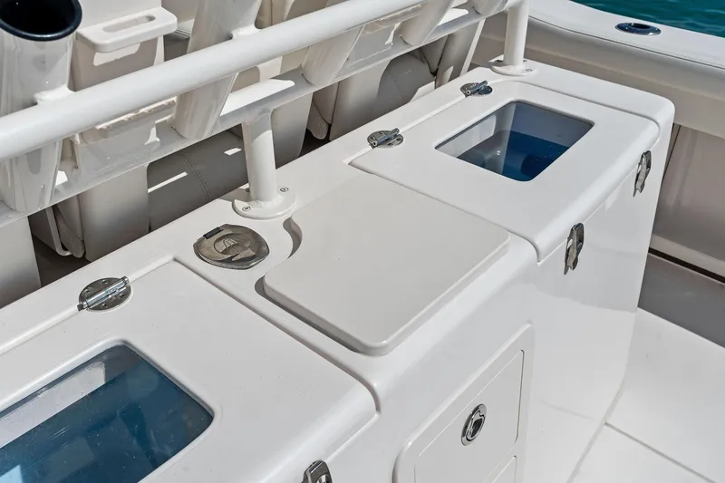 Knot For Long Yacht Photos Pics 2022 Grady-White 336 Canyon - Livewells & Bait Station