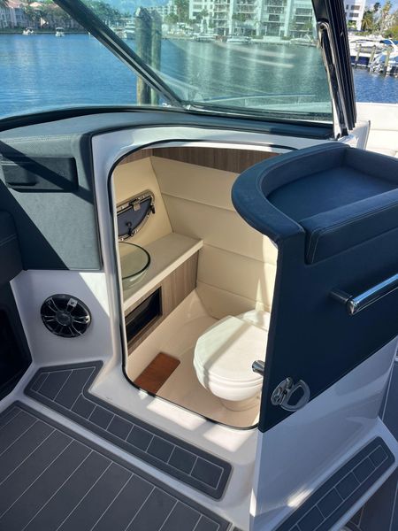 2021 Regal 29 OBX